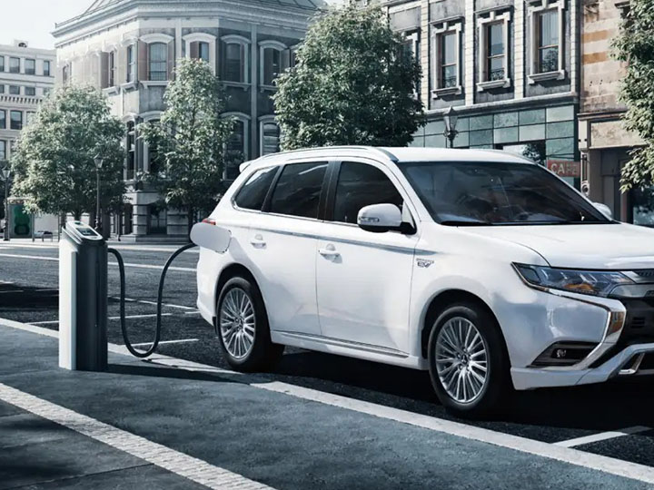 2022 MITSUBISHI Outlander PHEV comfort