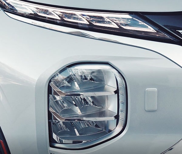 2026 MITSUBISHI Outlander appearance