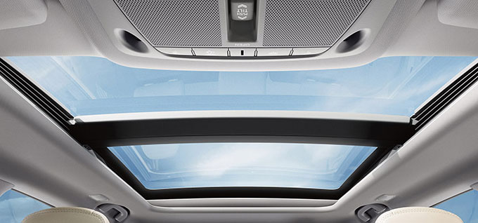 2016 Nissan Murano moonroof