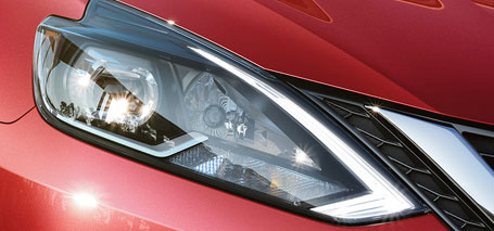 2016 Nissan Sentra Headlights