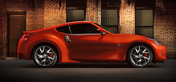 2017 Nissan 370 Z Coupe appearance