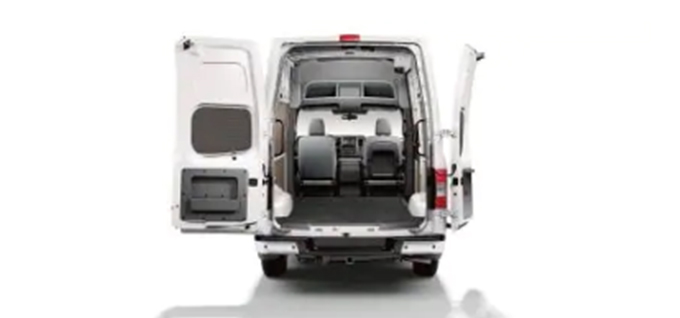 2018 Nissan NV Cargo appearance