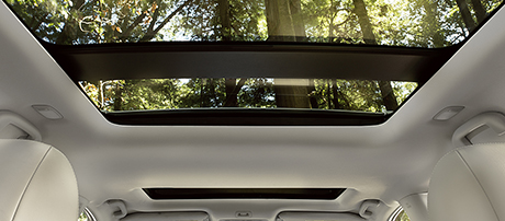 2018 Nissan Pathfinder Moonroof