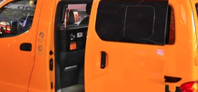 2019 Nissan NV200 Taxi appearance