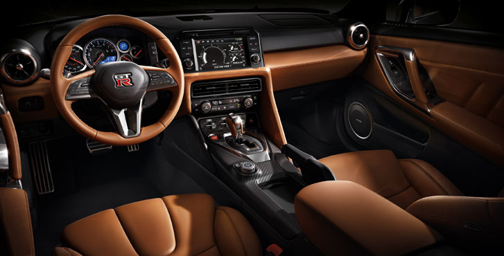 2020 Nissan GT-R comfort
