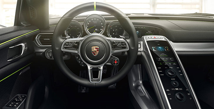 2015 Porsche 918 Spyder comfort