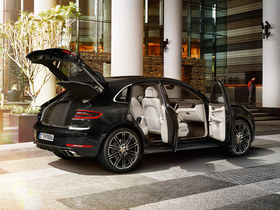 2016 Porsche Macan safety