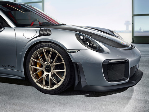 2018 Porsche 911 GT2 RS appearance