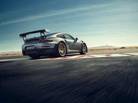 2019 Porsche 911 GT2 RS performance