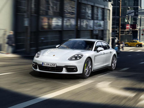 2019 Porsche Panamera E-Hybrid performance