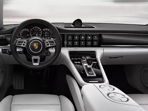 2020 Porsche Panamera E-Hybrid comfort
