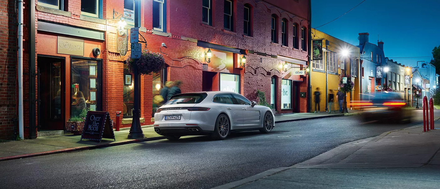 2020 Porsche Panamera E-Hybrid Safety Main Img