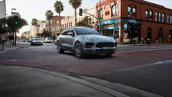 2021 Porsche Macan performance