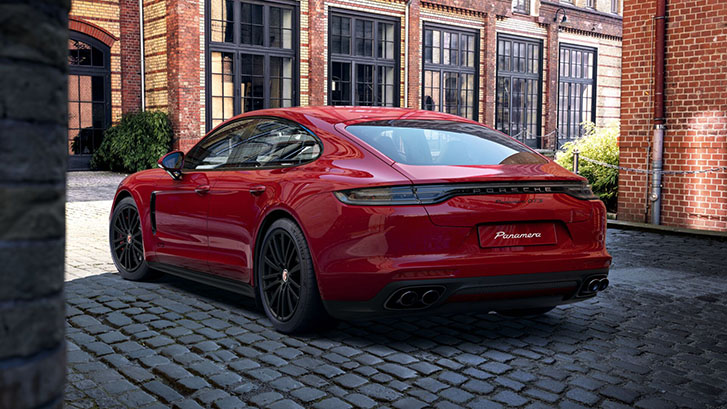 2021 Porsche Panamera GTS appearance