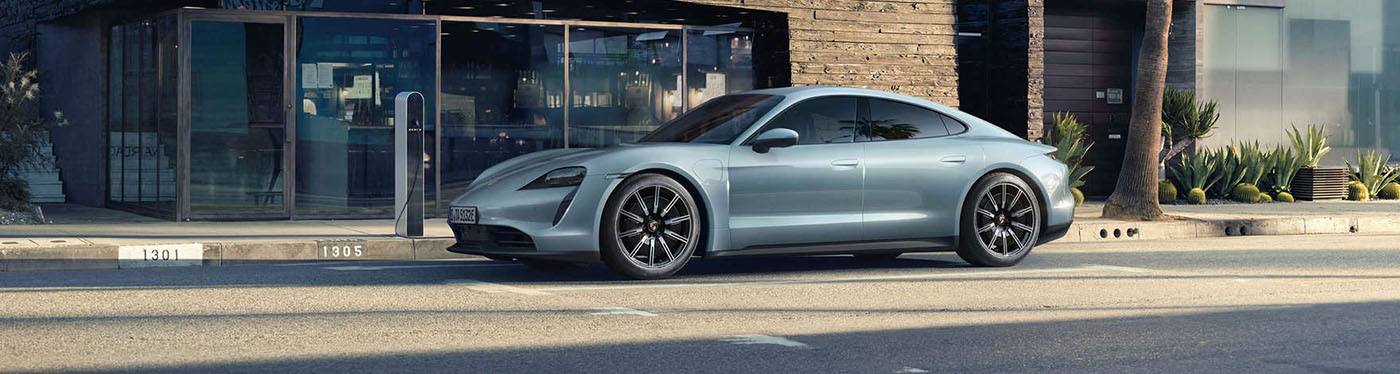 2021 Porsche Taycan Appearance Main Img