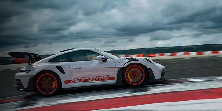 2023 Porsche 911 GT3 RS safety