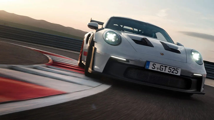 2024 Porsche 911 GT3 RS performance