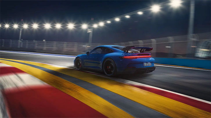 2024 Porsche 911 GT3 performance