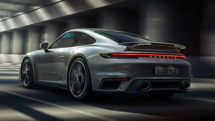 2024 Porsche 911 Turbo performance