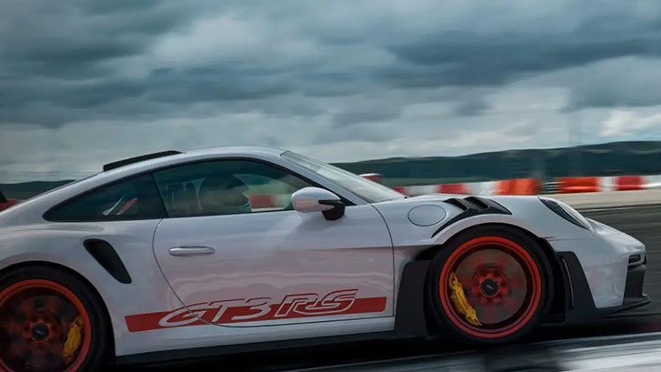 2025 Porsche 911 GT3 RS appearance