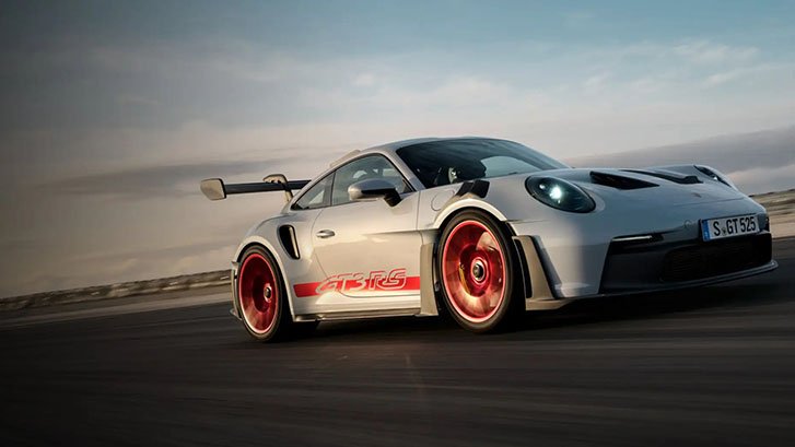 2025 Porsche 911 GT3 RS performance