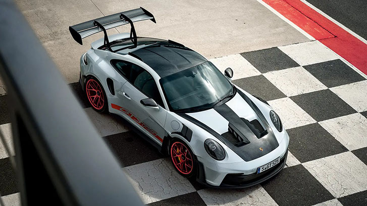 2025 Porsche 911 GT3 RS safety