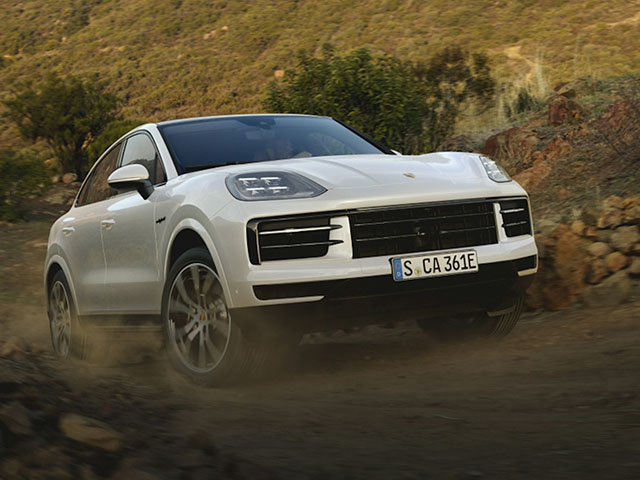 2025 Porsche Cayenne Coupe performance