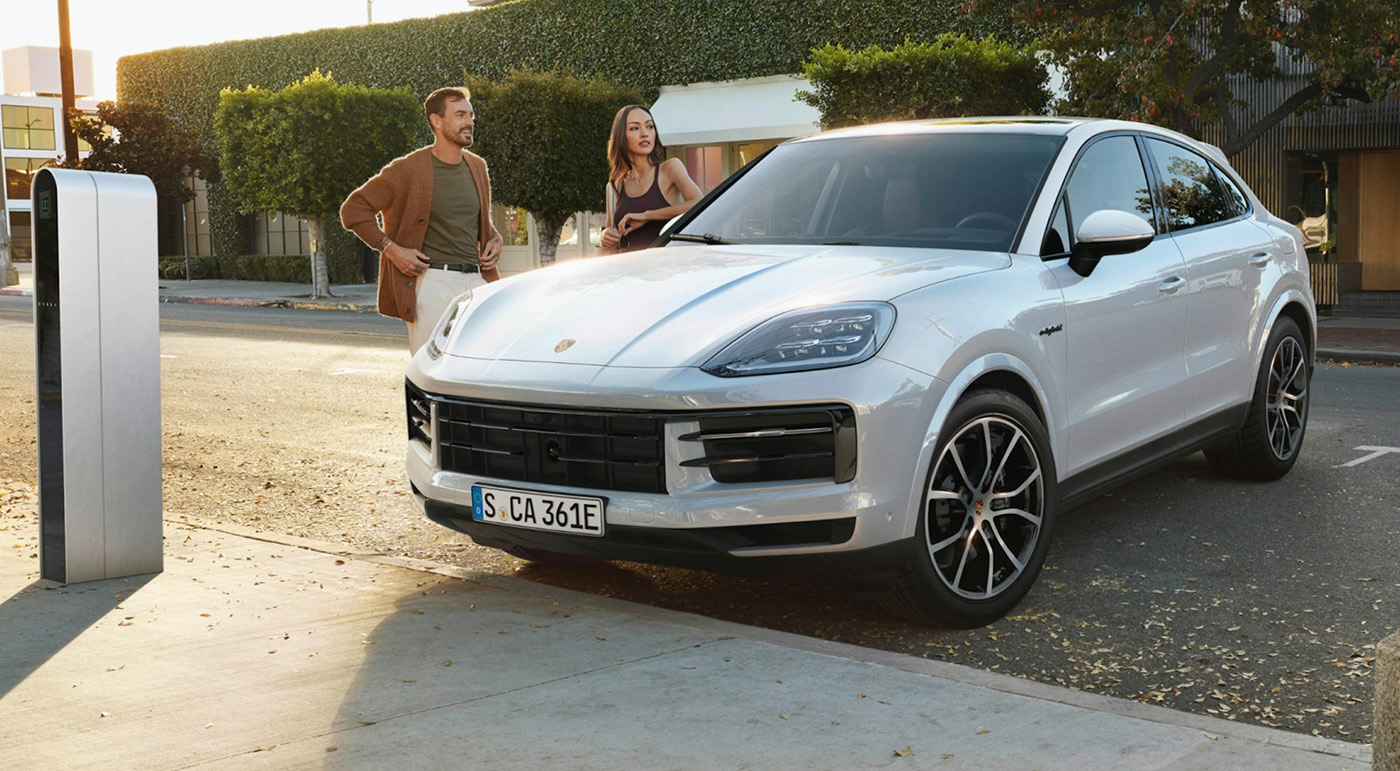 2025 Porsche Cayenne Coupe Safety Main Img