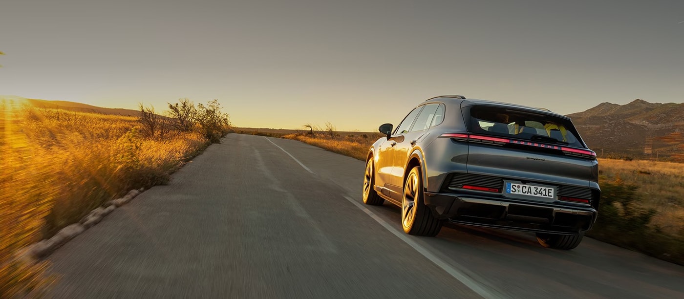 2026 Porsche Cayenne Electric Safety Main Img