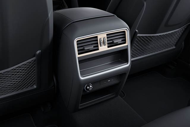 2026 Porsche Cayenne comfort