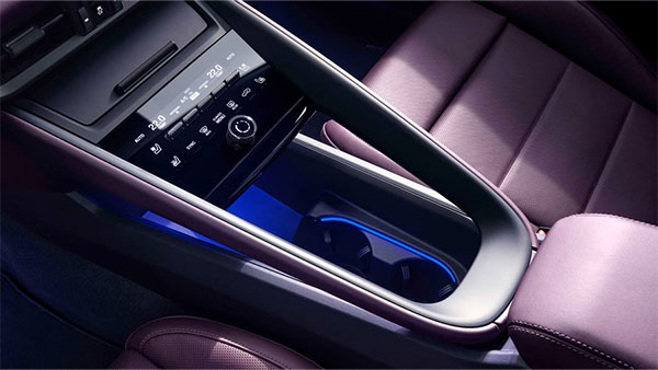 2026 Porsche Macan Electric comfort