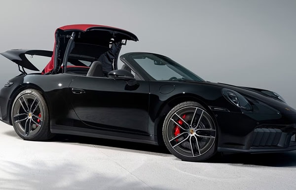 2027 Porsche 911 Carrera Cabriolet appearance