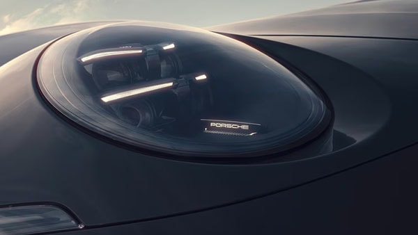 2027 Porsche 911 Carrera appearance