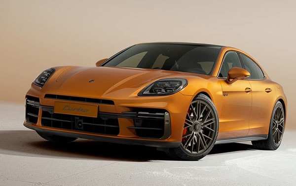 2027 Porsche Panamera appearance