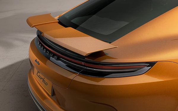 2027 Porsche Panamera appearance