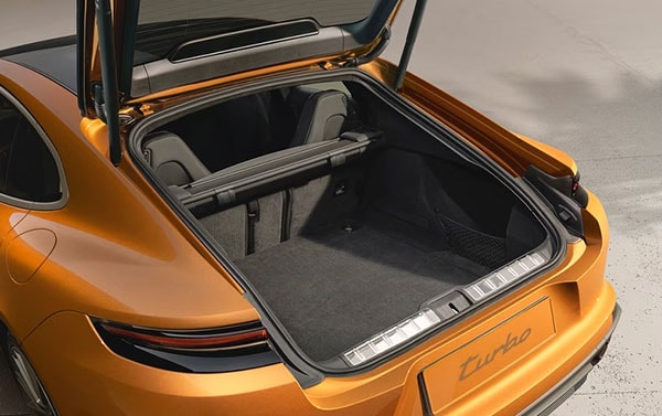 2027 Porsche Panamera comfort
