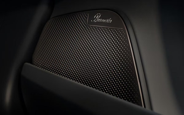 2027 Porsche Panamera comfort