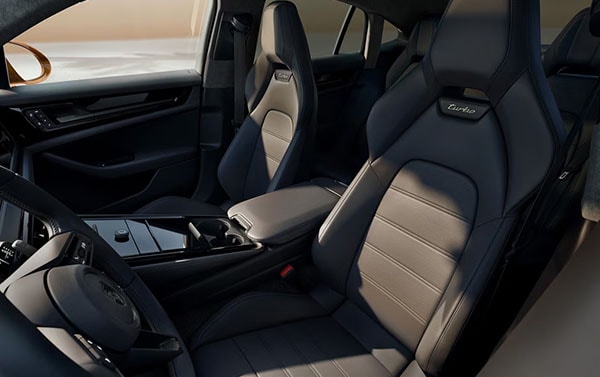 2027 Porsche Panamera comfort
