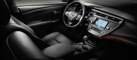 2015 Toyota Avalon Hybrid Premium seats