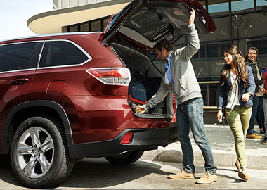 2015 Toyota Highlander Hybrid liftgate