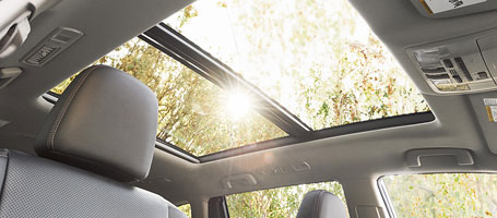 2015 Toyota Highlander Hybrid moonroof