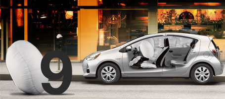 2015 Toyota Prius c airbags