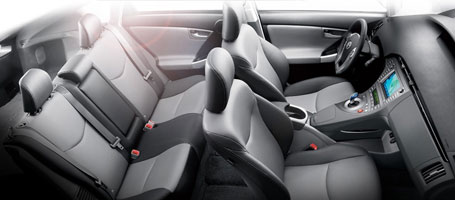 2015 Toyota Prius interior
