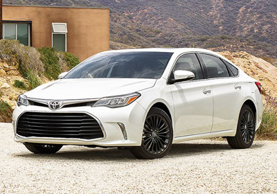 2016 Toyota Avalon Hybrid exterior