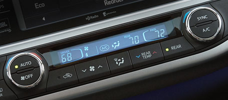 2016 Toyota Highlander climate control