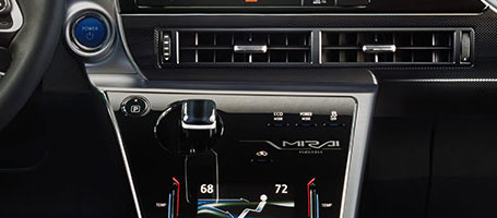 2016 Toyota Mirai audio system