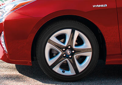 2016 Toyota Prius wheels