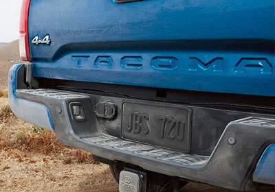 2016 Toyota Tacoma tailgate