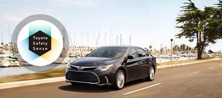 2017 Toyota Avalon Hybrid safety