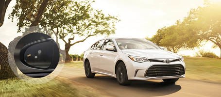 2017 Toyota Avalon Hybrid safety